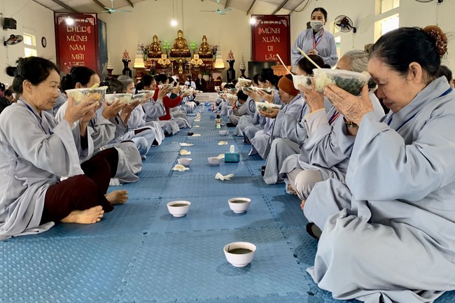 One - Day Retreat at Dong Cao pagoda