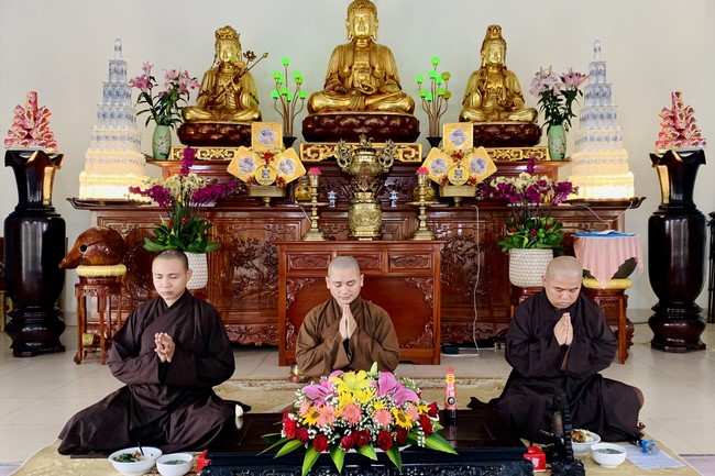 One - Day Retreat at Dong Cao pagoda