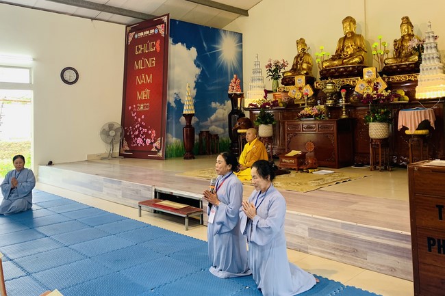 One - Day Retreat at Dong Cao pagoda