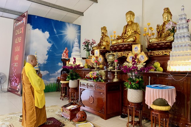 One - Day Retreat at Dong Cao pagoda