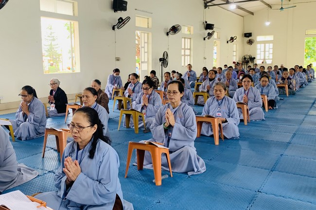 One - Day Retreat at Dong Cao pagoda