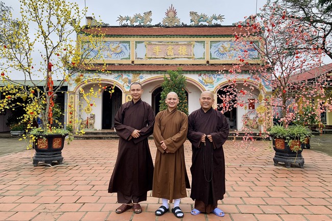 One - Day Retreat at Dong Cao pagoda