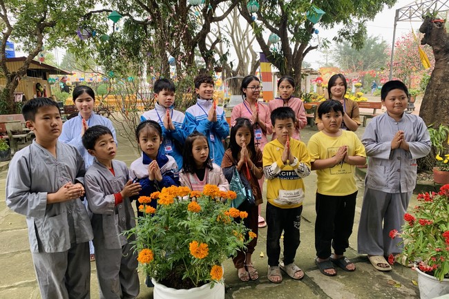 One - Day Retreat at Dong Cao pagoda