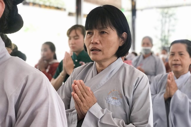 One-Day Peaceful Retreat at Suoi Phap Pagoda