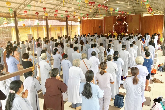 One-Day Peaceful Retreat at Suoi Phap Pagoda