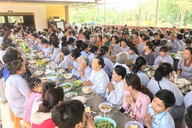 One-Day Peaceful Retreat at Suoi Phap Pagoda