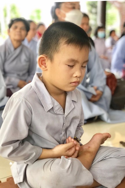 One-Day Peaceful Retreat at Suoi Phap Pagoda