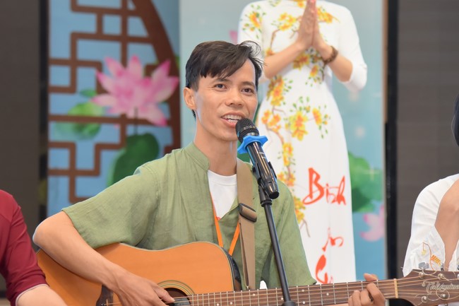 Khóa tu “Một ngày sống thiền” cùng thầy Pháp Nhật