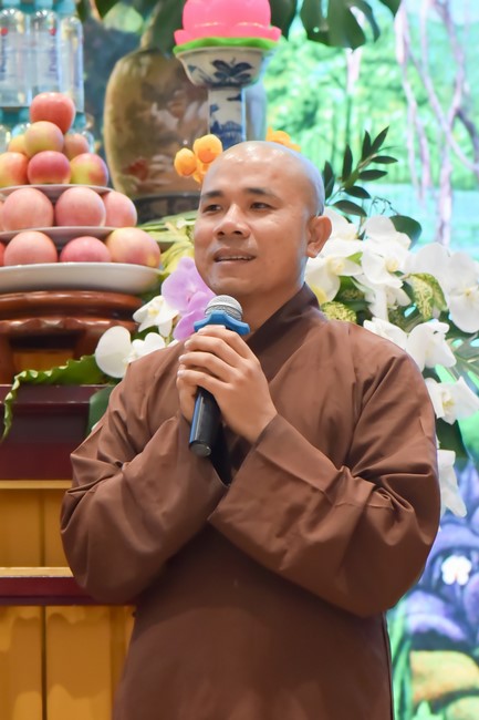 Khóa tu “Một ngày sống thiền” cùng thầy Pháp Nhật