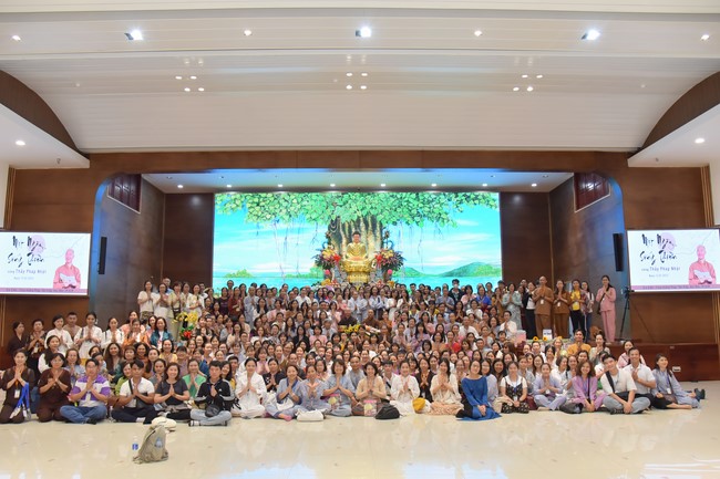 Khóa tu “Một ngày sống thiền” cùng thầy Pháp Nhật