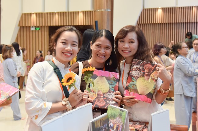 Khóa tu “Một ngày sống thiền” cùng thầy Pháp Nhật