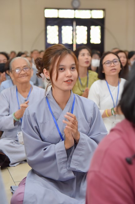 Khóa tu “Một ngày sống thiền” cùng thầy Pháp Nhật