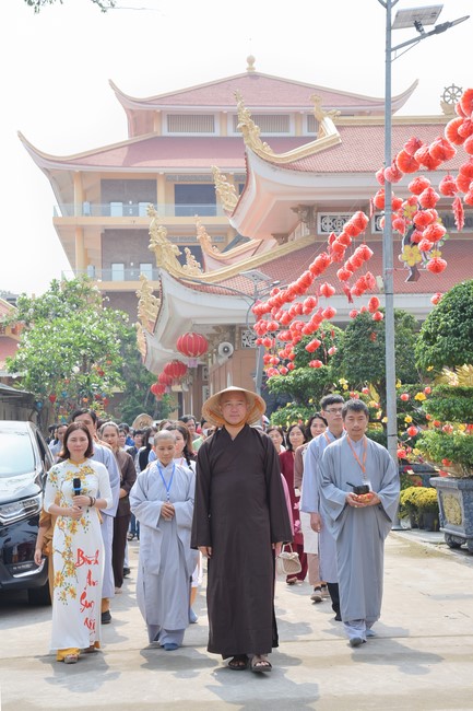 Khóa tu “Một ngày sống thiền” cùng thầy Pháp Nhật