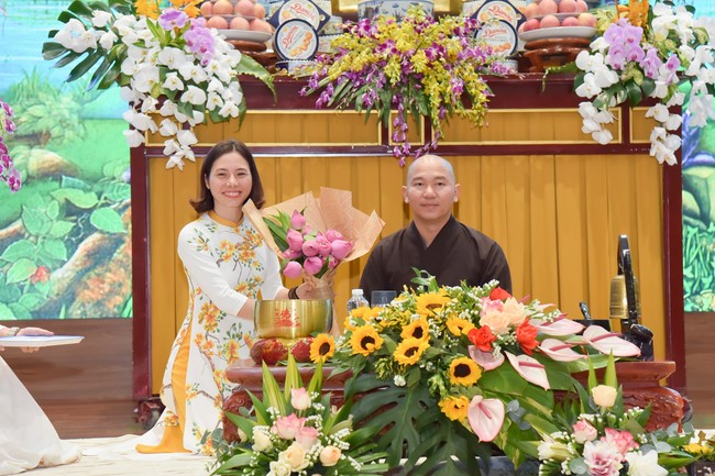 Khóa tu “Một ngày sống thiền” cùng thầy Pháp Nhật