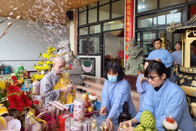 The Great Ceremony of Peaceful Prayers for the Lunar New Year of the Rabbit at Lingyin Temple, Taiwan.
