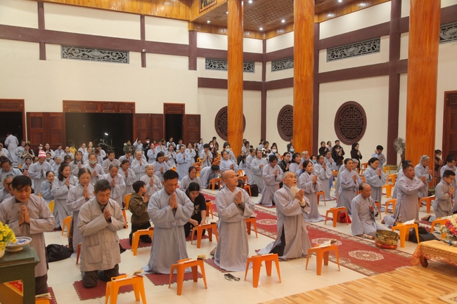 Repentance ceremony on Jan. 29th, Year of the Cat at Giai Lam Temple – Ha Tinh