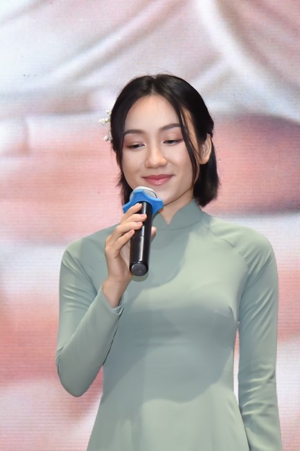 The temple protecting the nation's soul Retreat of Nhan Sinh Club.