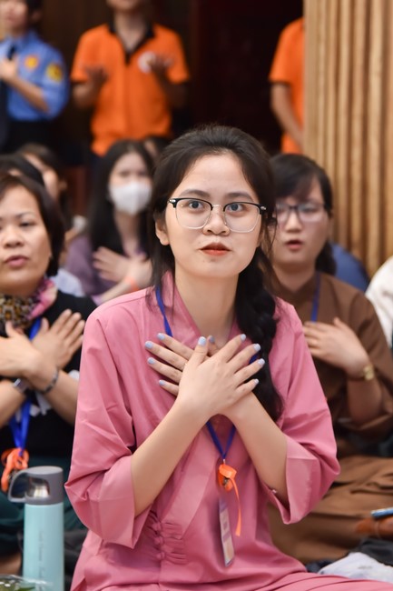 The temple protecting the nation's soul Retreat of Nhan Sinh Club.