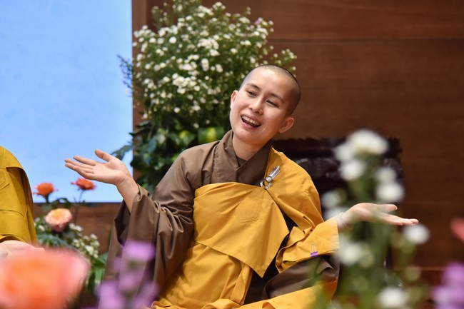 The temple protecting the nation's soul Retreat of Nhan Sinh Club.