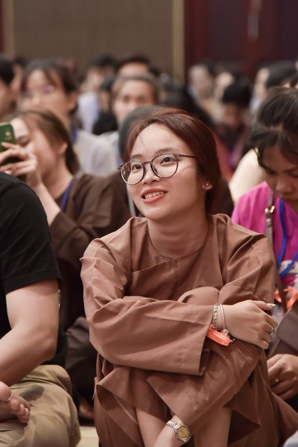 The temple protecting the nation's soul Retreat of Nhan Sinh Club.