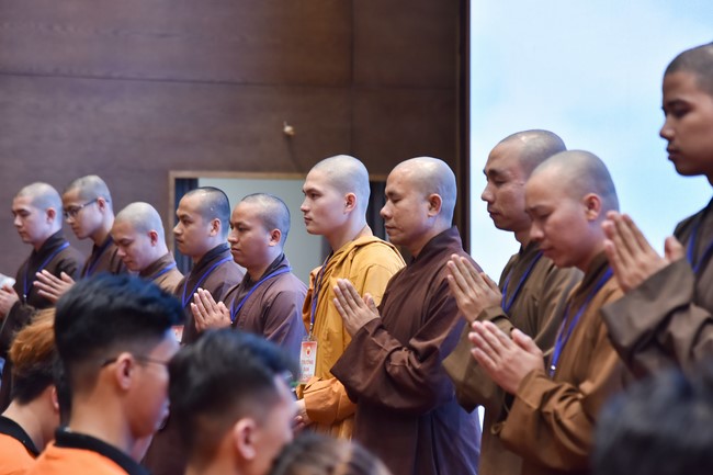 The temple protecting the nation's soul Retreat of Nhan Sinh Club.