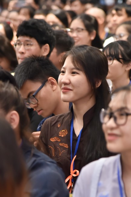 The temple protecting the nation's soul Retreat of Nhan Sinh Club.