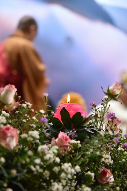 The temple protecting the nation's soul Retreat of Nhan Sinh Club.