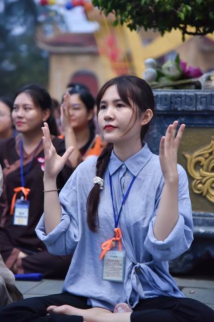 The temple protecting the nation's soul Retreat of Nhan Sinh Club.
