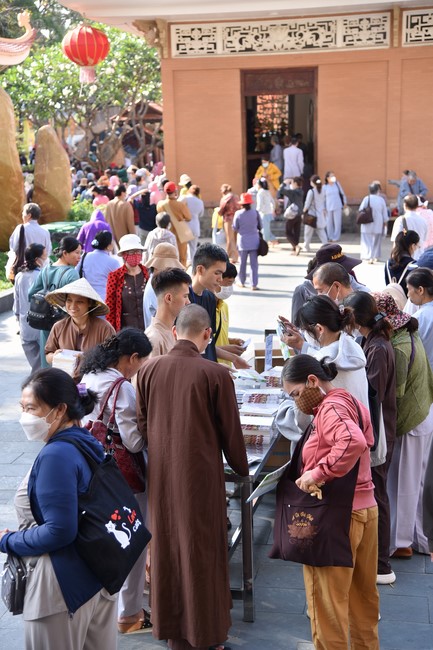 Tu niệm Phật một ngày