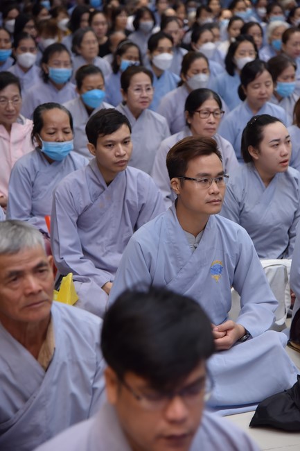 Tu niệm Phật một ngày