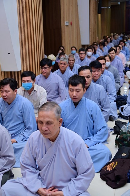 Tu niệm Phật một ngày