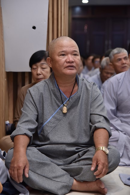 Tu niệm Phật một ngày