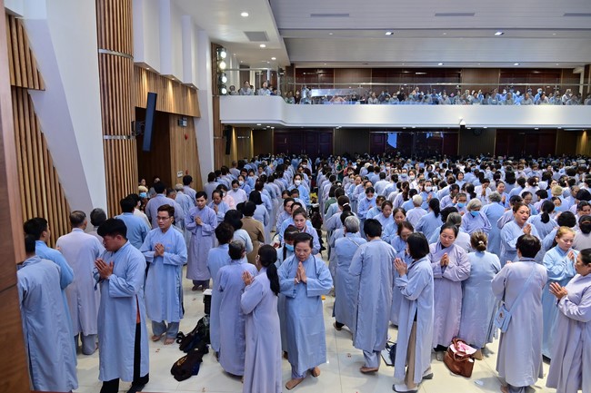 Tu niệm Phật một ngày