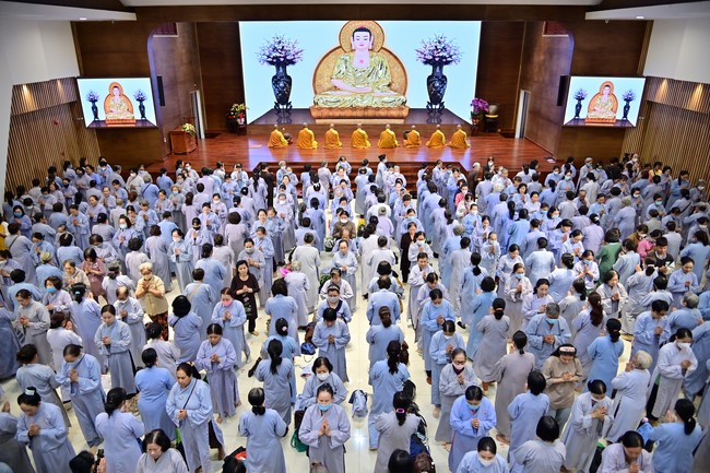 Tu niệm Phật một ngày