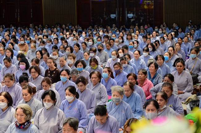 Tu niệm Phật một ngày