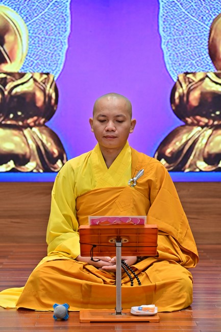 Tu niệm Phật một ngày