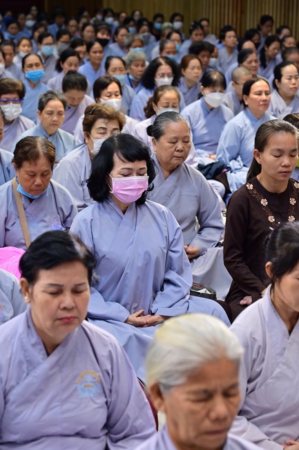 Tu niệm Phật một ngày