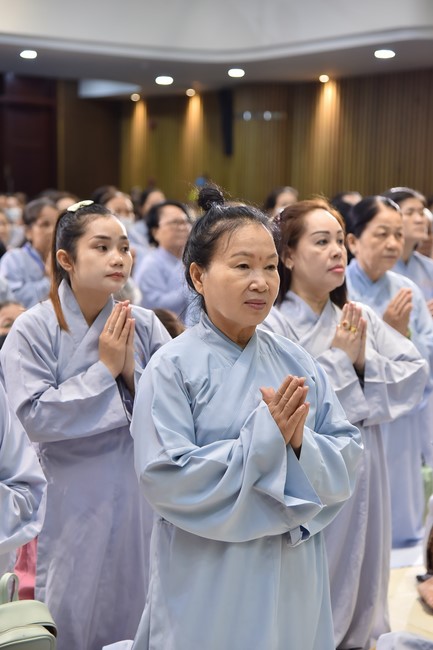 Tu niệm Phật một ngày