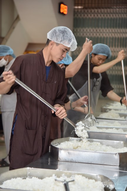 Tu niệm Phật một ngày