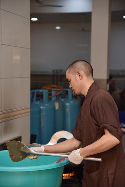 Tu niệm Phật một ngày