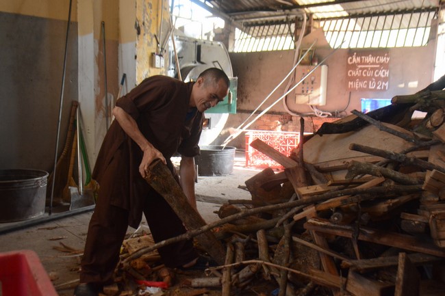 Tu niệm Phật một ngày