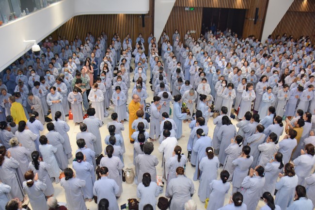 Tu niệm Phật một ngày