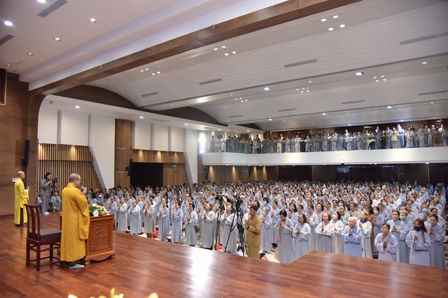 Tu niệm Phật một ngày