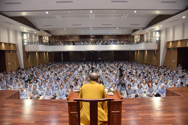 Tu niệm Phật một ngày