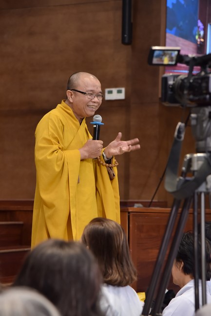 Tu niệm Phật một ngày