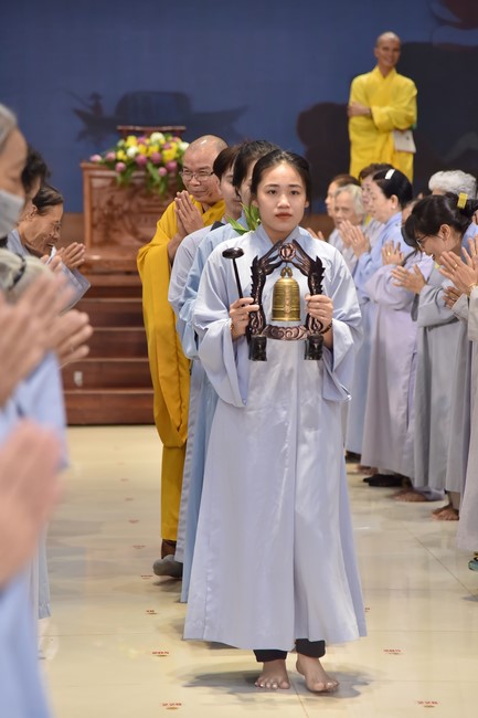 Tu niệm Phật một ngày