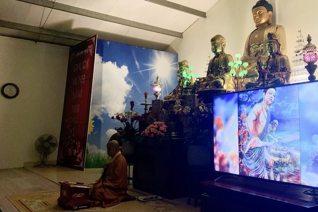 The  Leaving-home commemoration of Bodhisattva Siddhartha at Dong Cao pagoda