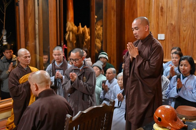 Visit Quynh Nhai spiritual complex and Da River Hydroelectric Lake in the fifth day of propagation trip in the Northern