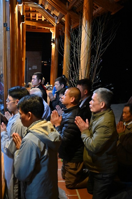 Visit Quynh Nhai spiritual complex and Da River Hydroelectric Lake in the fifth day of propagation trip in the Northern