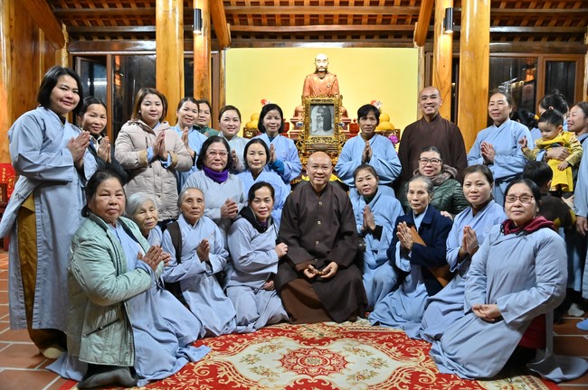 Visit Quynh Nhai spiritual complex and Da River Hydroelectric Lake in the fifth day of propagation trip in the Northern